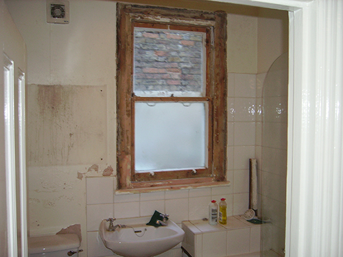 New residential bathroom